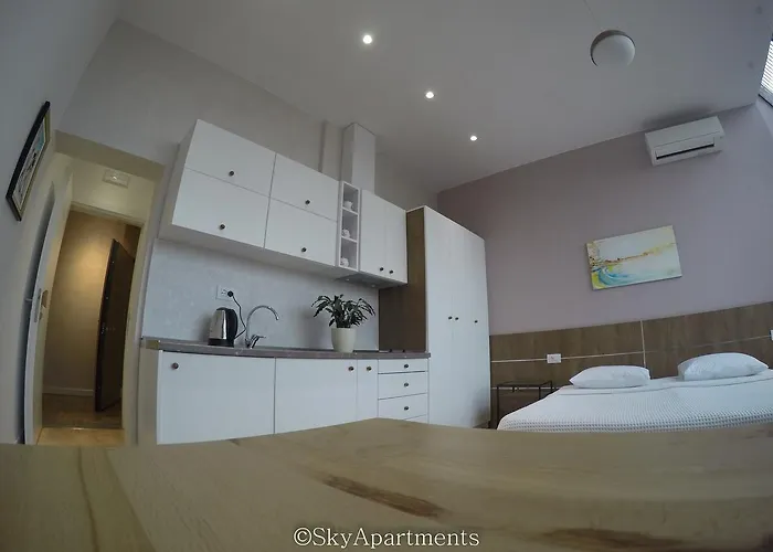 Sky Apartment *