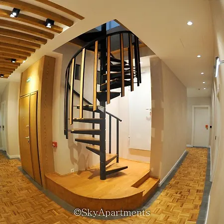 Apartament Sky *