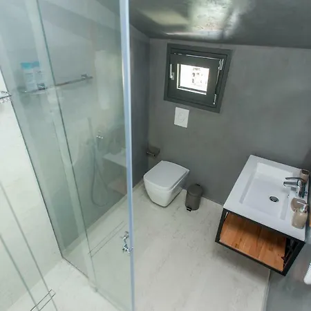 Sky Apartamento Tirana